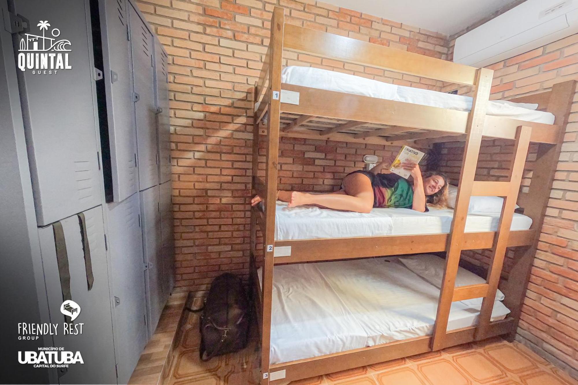 Hostel Quintal Guest Ubatuba - Pg Bagian luar foto