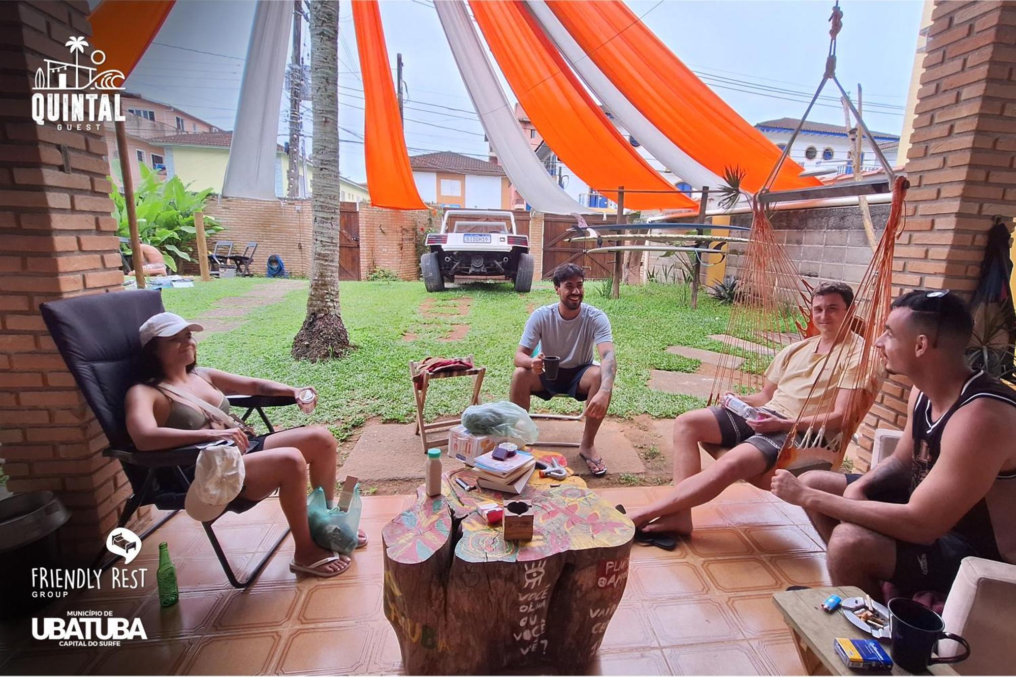 Hostel Quintal Guest Ubatuba - Pg Bagian luar foto