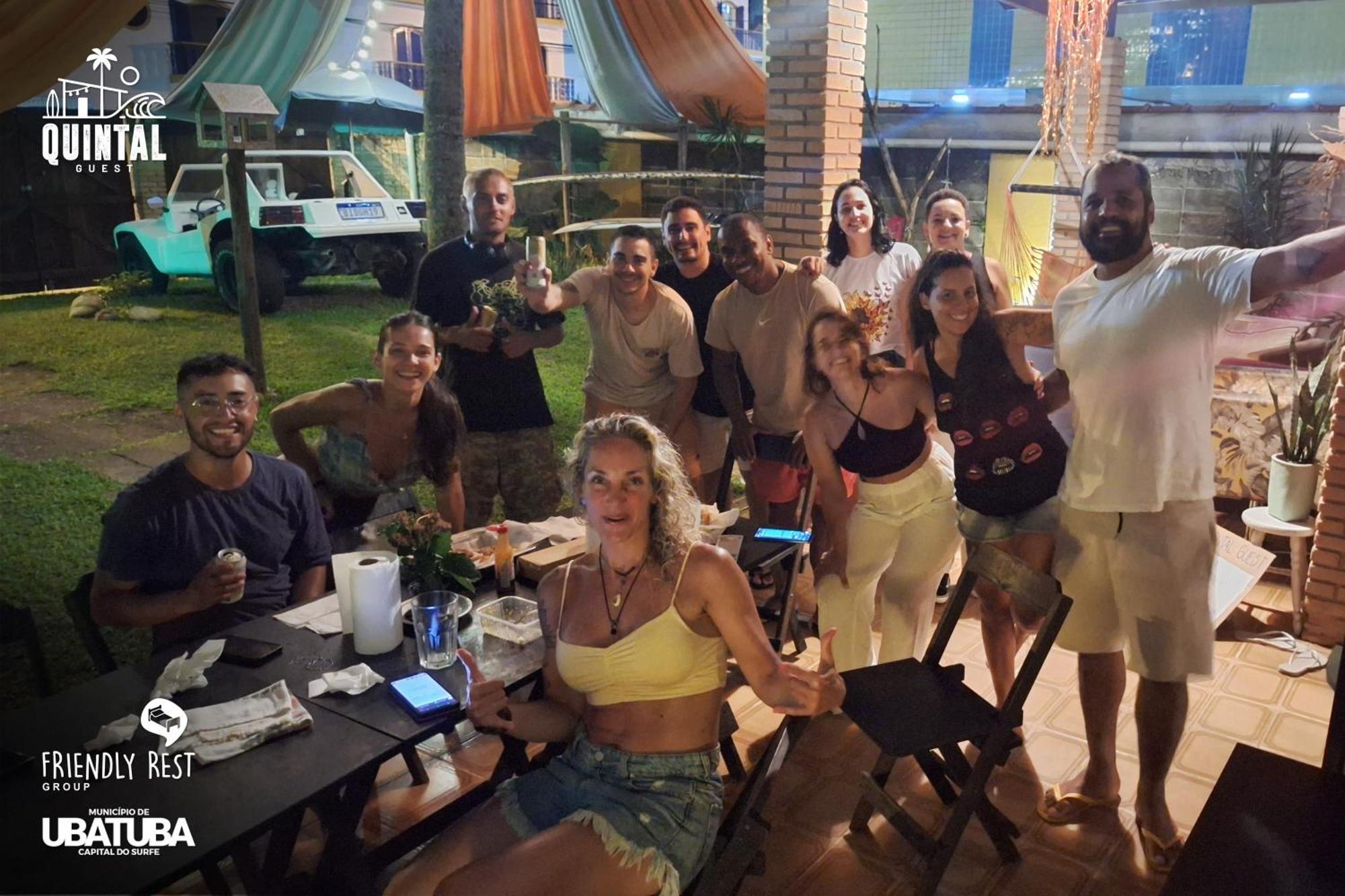 Hostel Quintal Guest Ubatuba - Pg Bagian luar foto